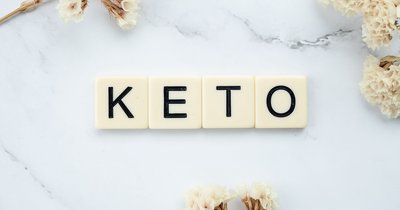 Keto-adaptacja - etapy przystosowania organizmu do nowego paliwa